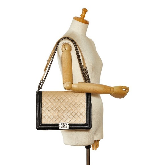 CHANEL Cocomark Boy Large Chain Bag Beige Black Lambskin - Picture 10 of 10